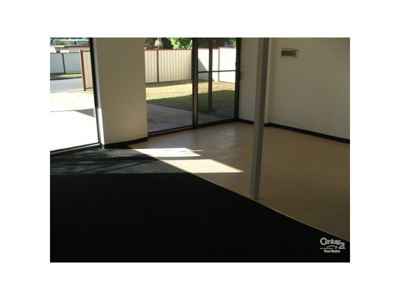 24 Outlook St, Waterford West QLD 4133