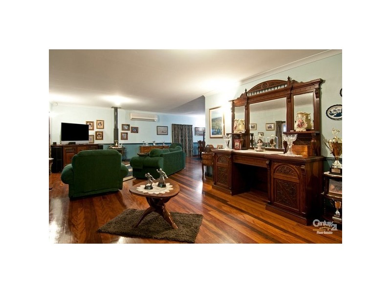 32 Nerreman Drive, Chambers Flat QLD 4133