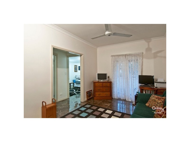 32 Nerreman Drive, Chambers Flat QLD 4133