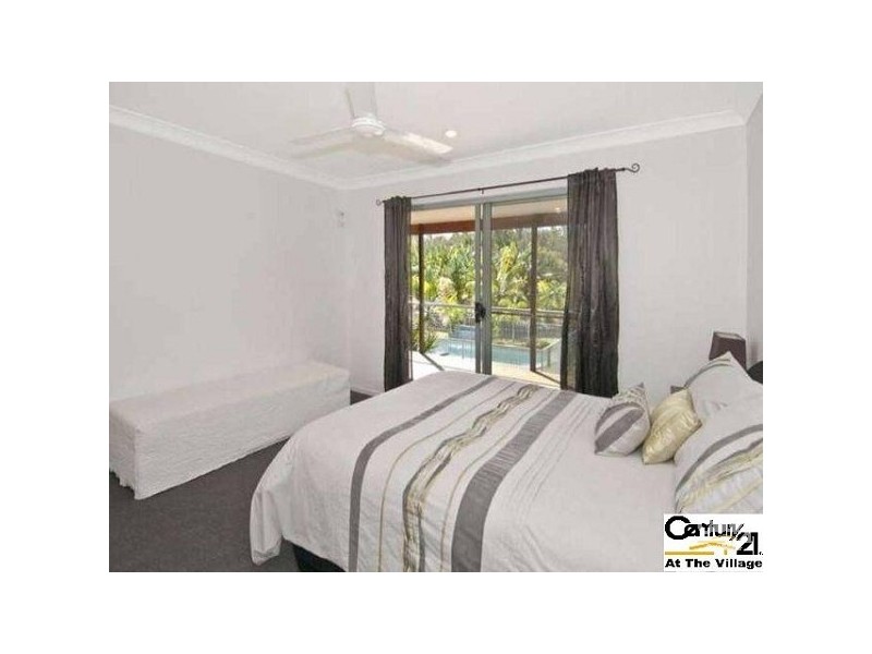 127 Vonda Youngman Drive, Tamborine QLD 4270