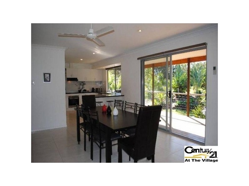 127 Vonda Youngman Drive, Tamborine QLD 4270