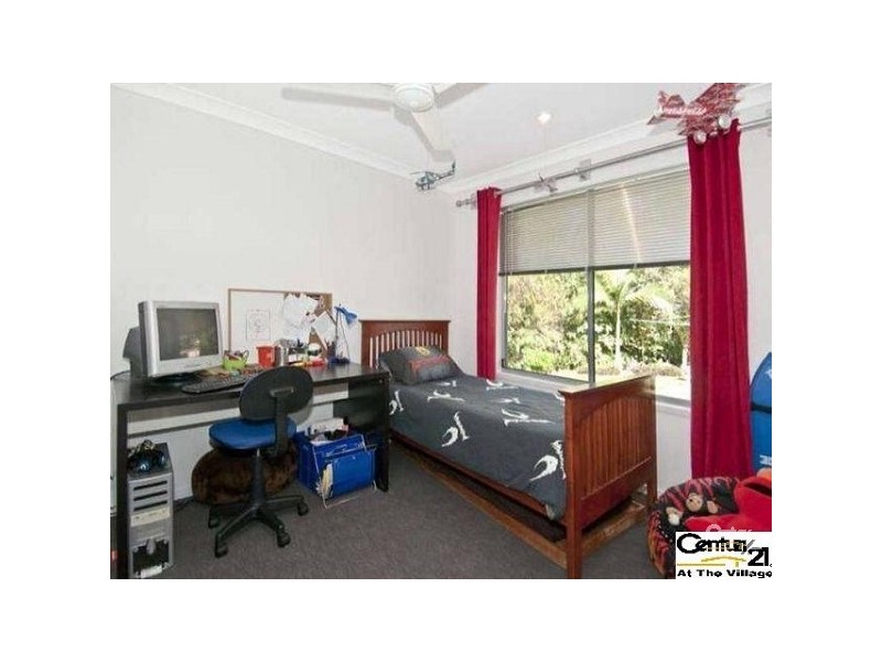 127 Vonda Youngman Drive, Tamborine QLD 4270