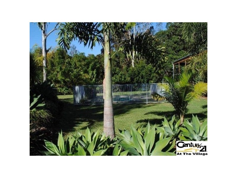 127 Vonda Youngman Drive, Tamborine QLD 4270