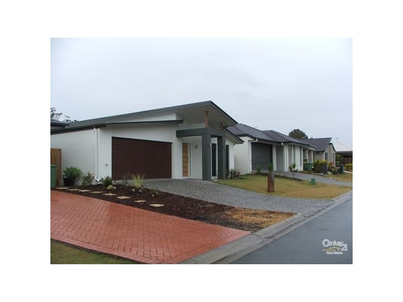 17 Coalstoun Crossing, Waterford QLD 4133