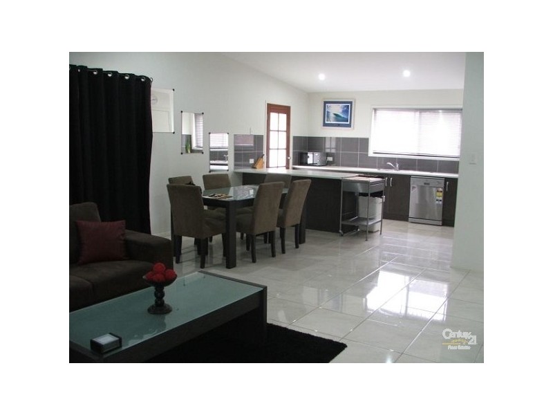 17 Coalstoun Crossing, Waterford QLD 4133