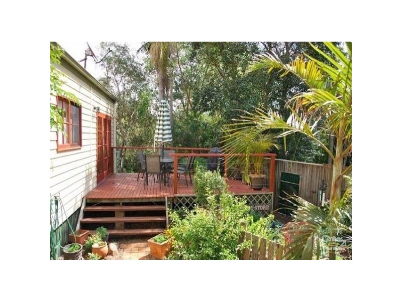 8 Wongawallan Road, Tamborine Mountain QLD 4272