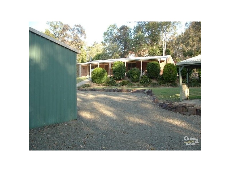 16 Naylor Drive, Tamborine QLD 4270