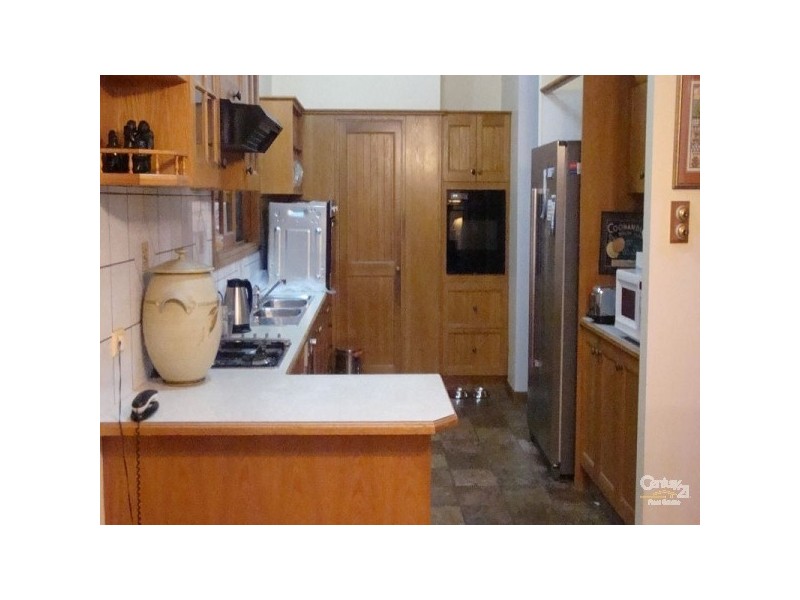 112 Naylor Drive, Tamborine QLD 4270