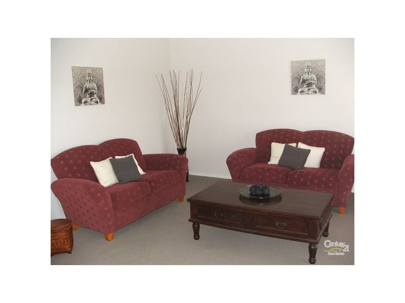 42 Towns Ave, Logan Village QLD 4207