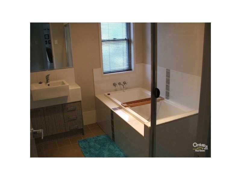 42 Towns Ave, Logan Village QLD 4207