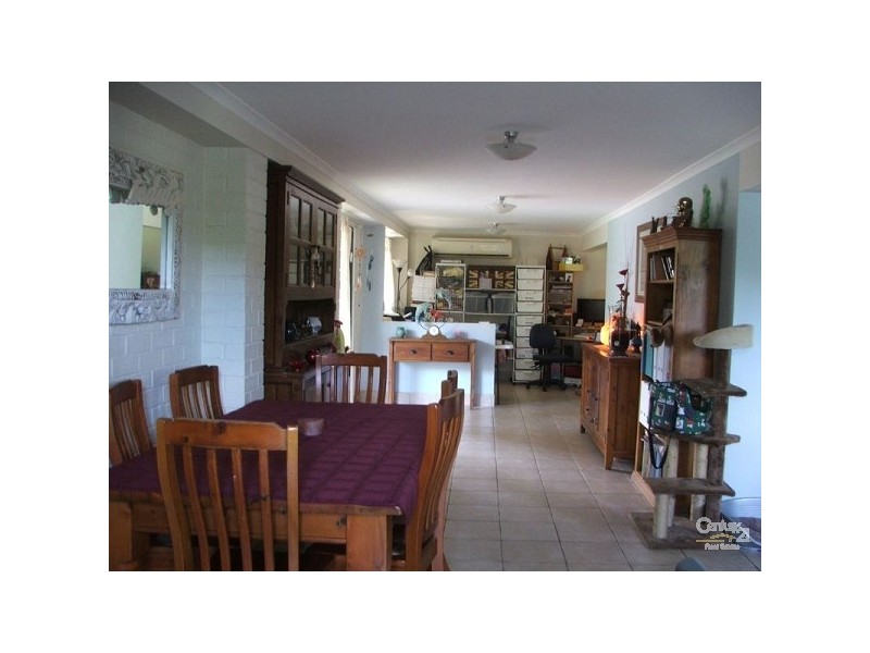 5 Gye St, Hillcrest QLD 4118
