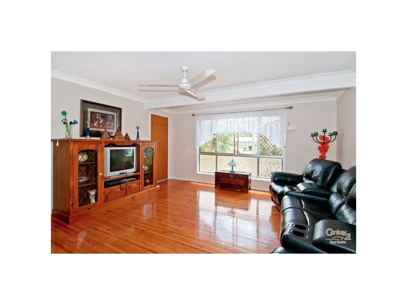 5 Gye St, Hillcrest QLD 4118