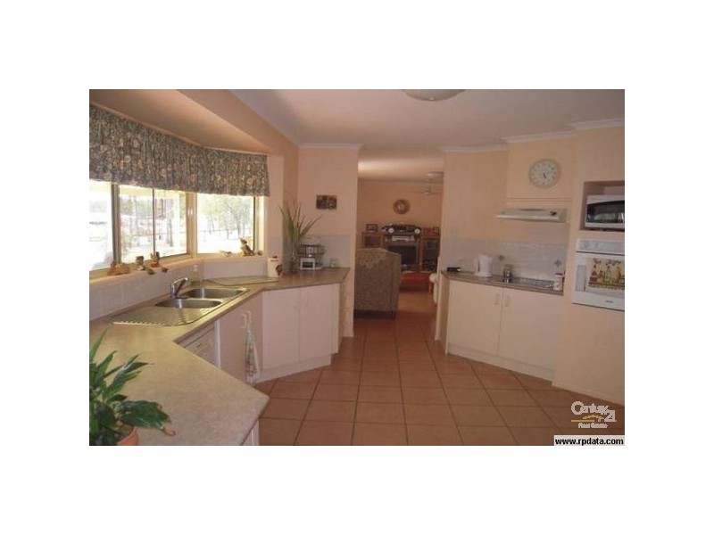 1 Munstervale Road, Tamborine QLD 4270
