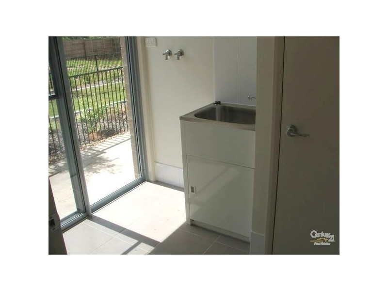 9 Robyn Court, Logan Village QLD 4207