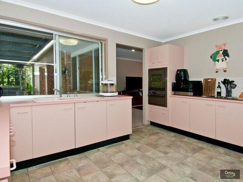 6 Sarah Court, Logan Village QLD 4207