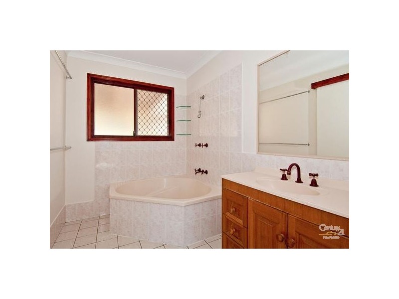 36 Possum Ct, Logan Village QLD 4207