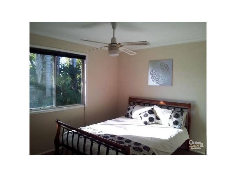 4 Yale St, Marsden QLD 4132