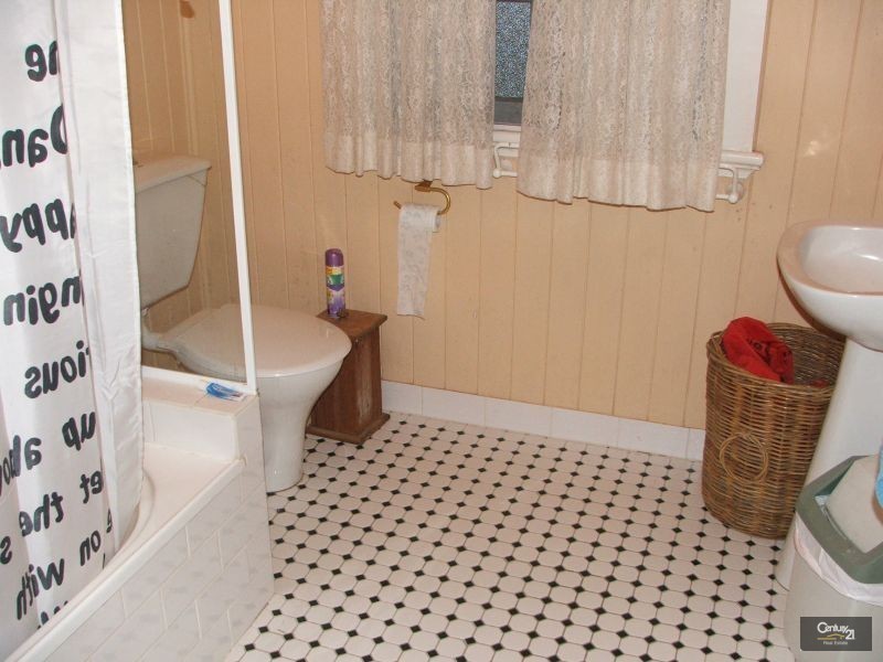 86 Pendennis Road, Tamborine QLD 4270