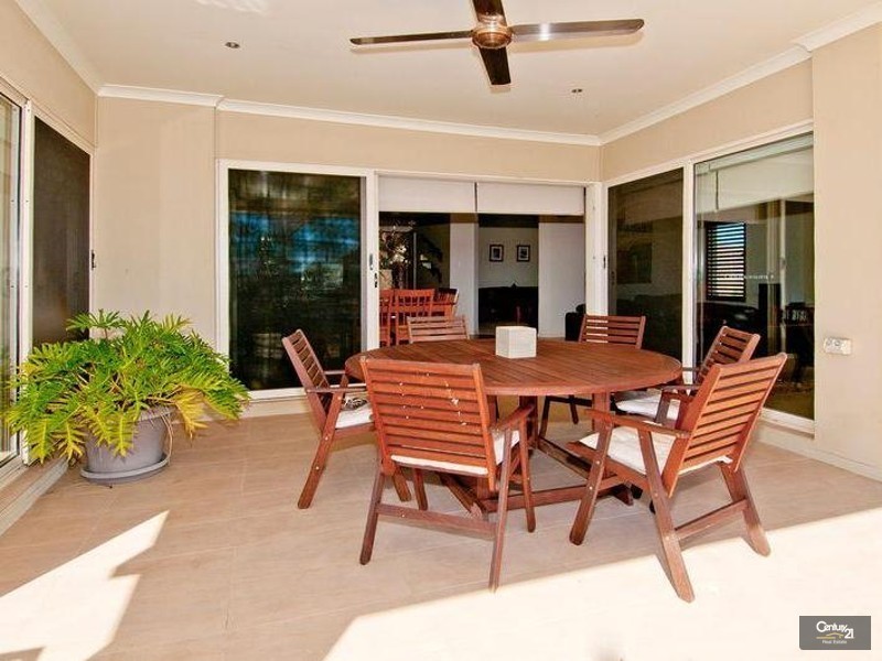6 Robyn court, Logan Village QLD 4207