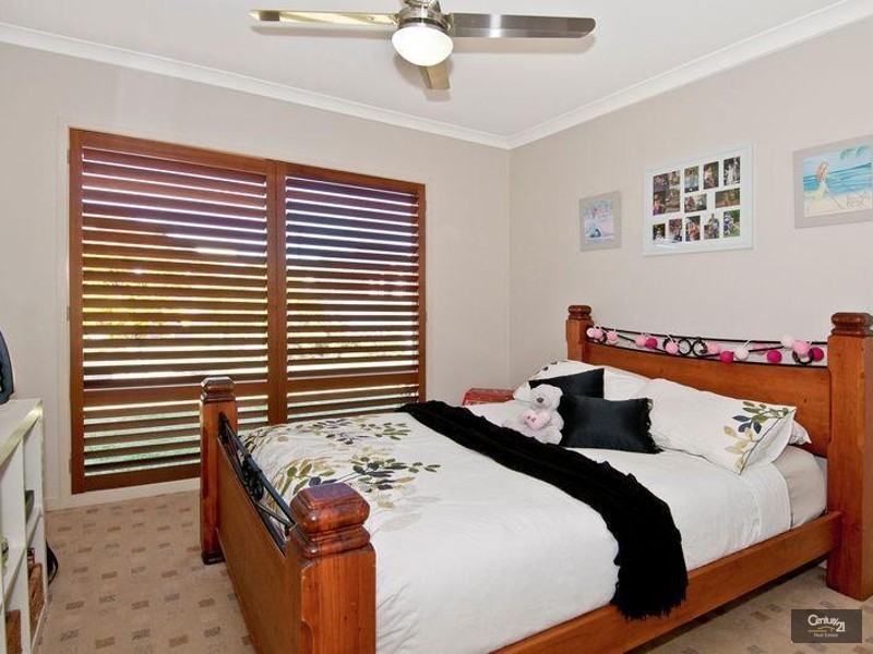 6 Robyn court, Logan Village QLD 4207