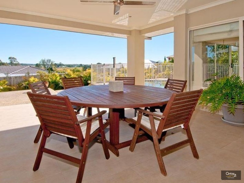 6 Robyn court, Logan Village QLD 4207