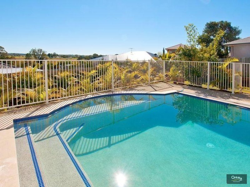 6 Robyn court, Logan Village QLD 4207