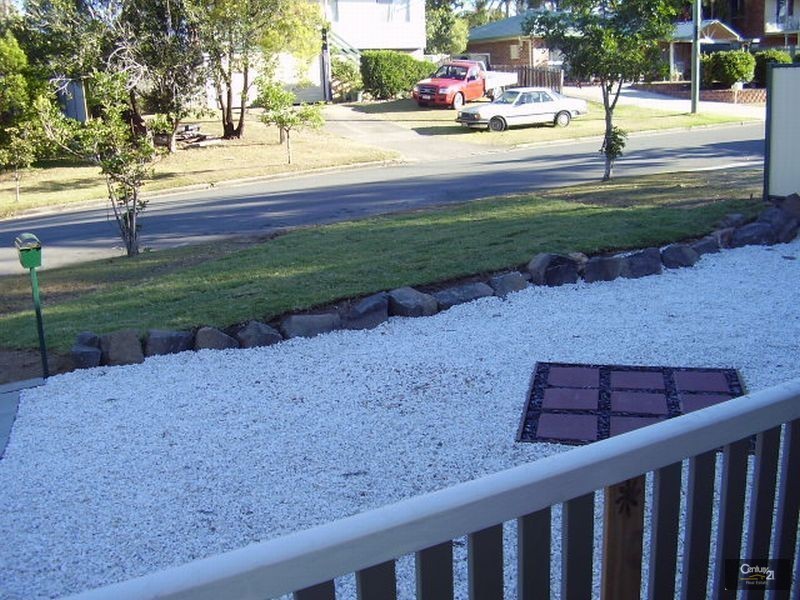 16 Dornock Drive, Boronia Heights QLD 4124