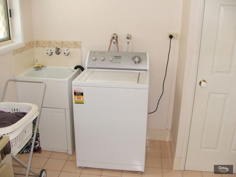 37 Quinzeh Creek Road, Logan Village QLD 4207