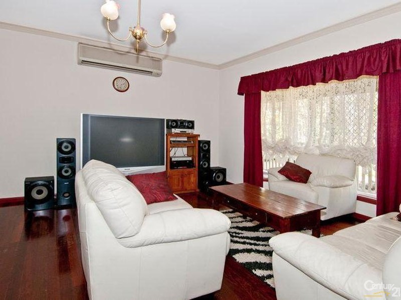23 Elanora Ct, Jimboomba QLD 4280