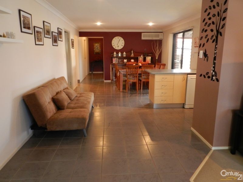 7 Garry Place, Crestmead QLD 4132