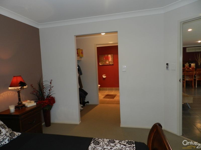 7 Garry Place, Crestmead QLD 4132