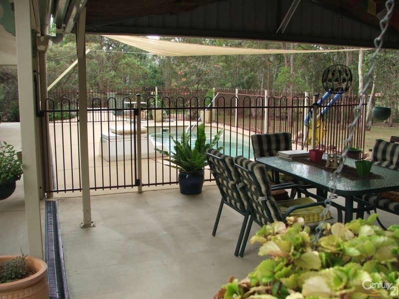 97 Greensward Road, Tamborine QLD 4270