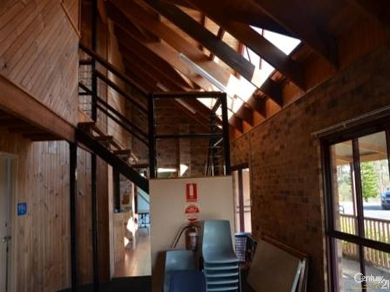 25 Brooks Drive, Kooralbyn QLD 4285