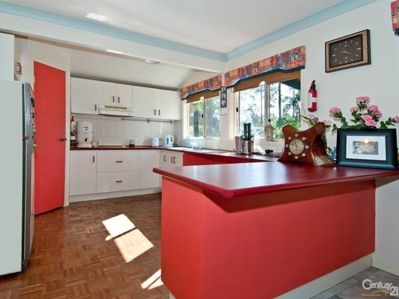 3 Ellen Court, Logan Village QLD 4207