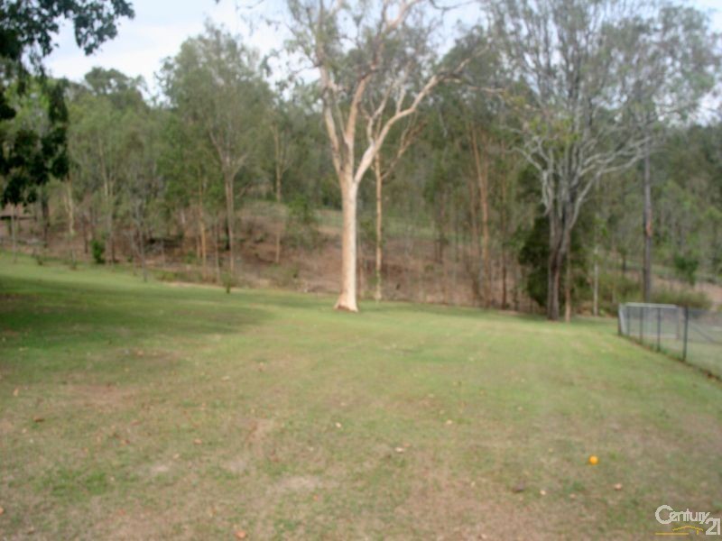 6 Cannon Place, Kooralbyn QLD 4285