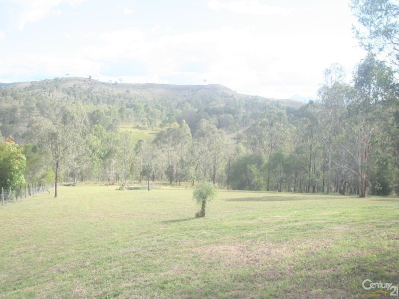 99 Scarvell Place, Kooralbyn QLD 4285