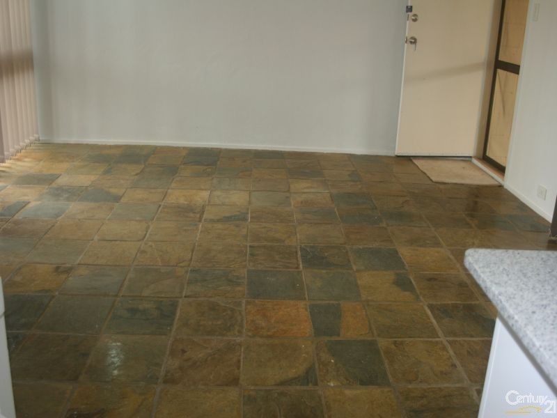 8/1 Yulgibar Close, Kooralbyn QLD 4285