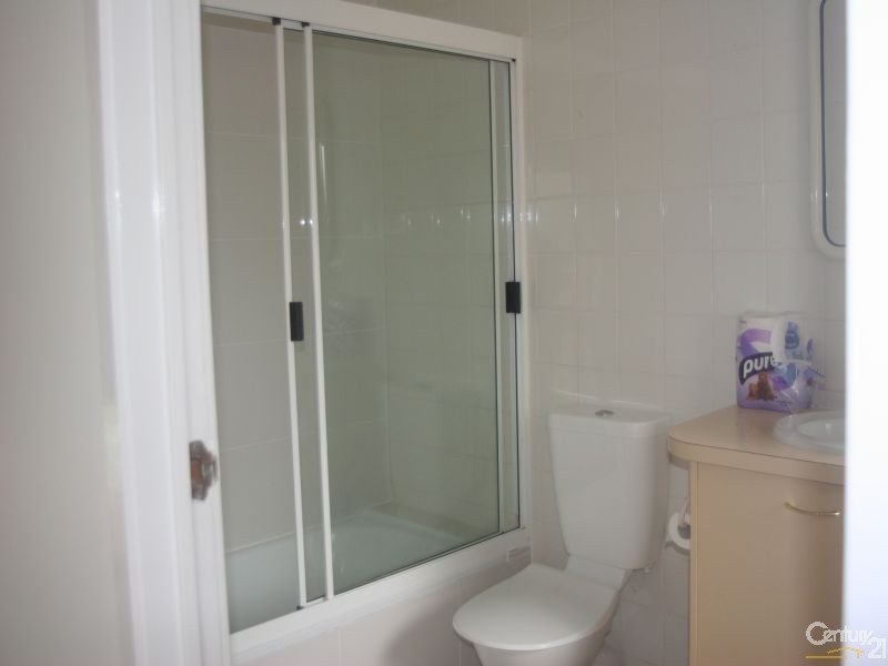 8/1 Yulgibar Close, Kooralbyn QLD 4285