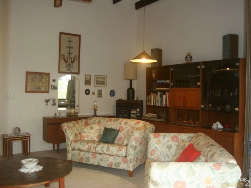 52 Brooks Drive, Kooralbyn QLD 4285