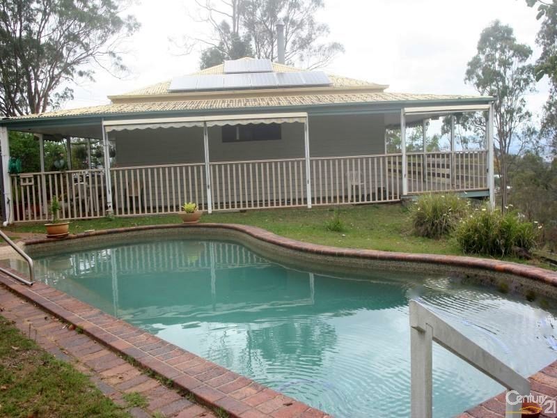 52 Brooks Drive, Kooralbyn QLD 4285