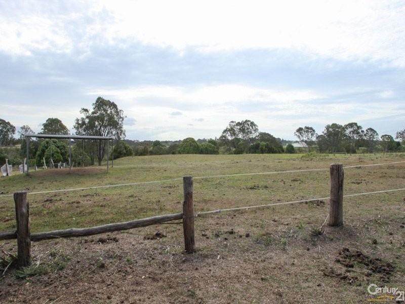 25 Storey Road, Logan Village QLD 4207