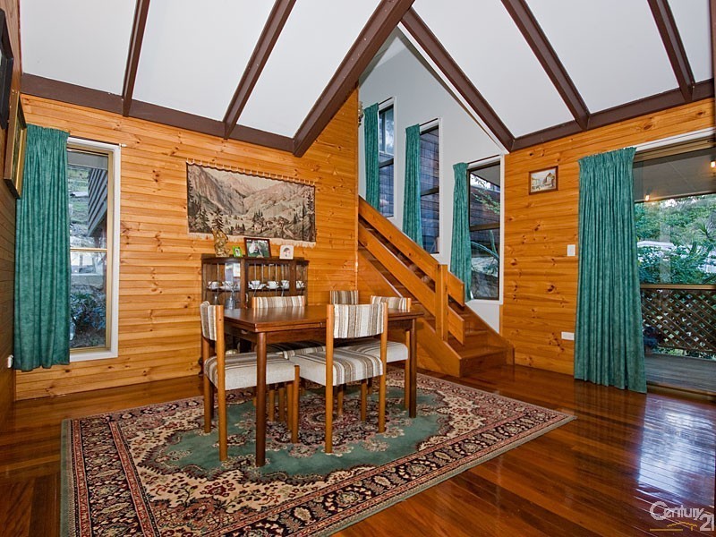 126 Drysdale Ave, Tamborine QLD 4270