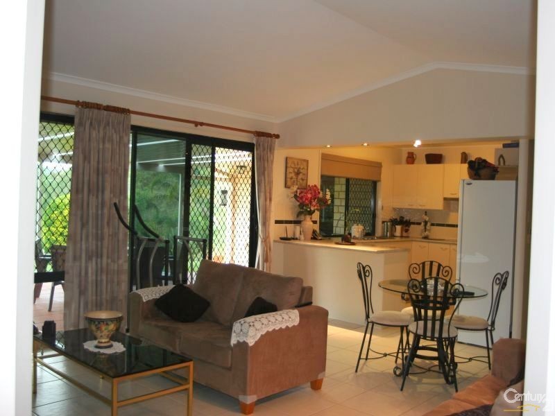 238 Routley Drive, Kooralbyn QLD 4285