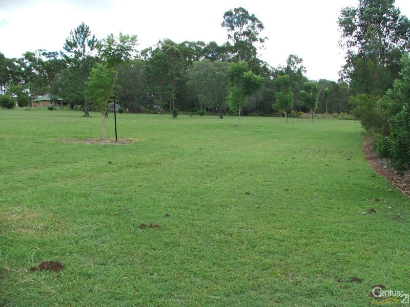 8 Cooingie View Road, Logan Village QLD 4207