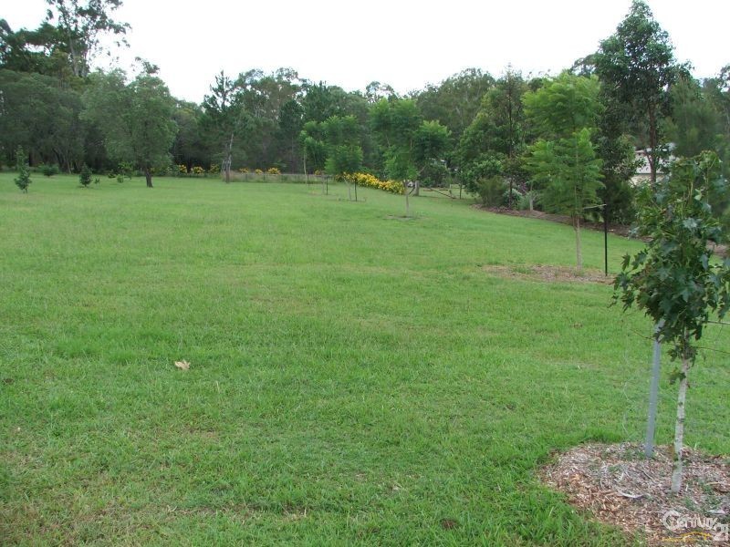 8 Cooingie View Road, Logan Village QLD 4207