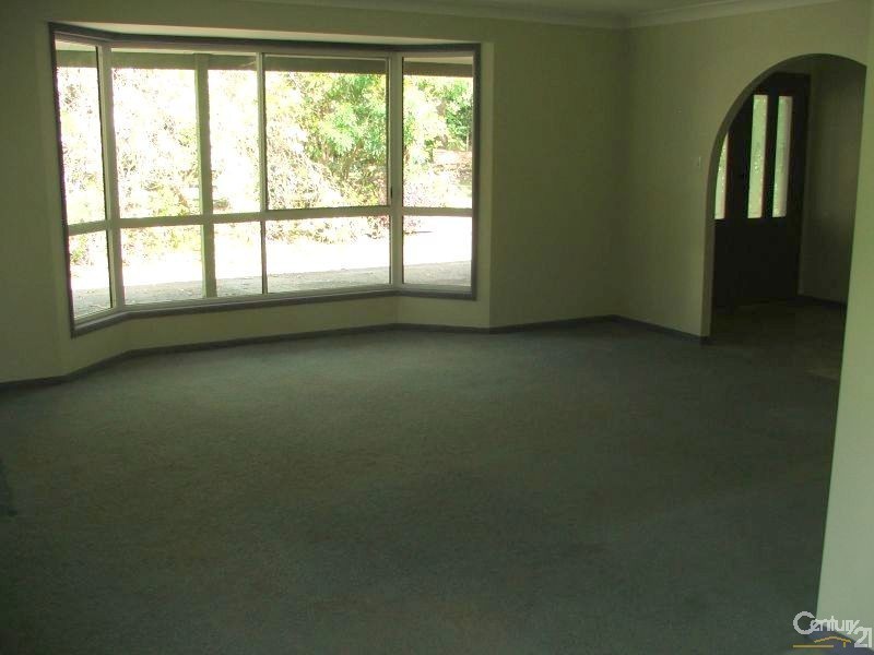 60 Dollarbird Drive, Tamborine QLD 4270