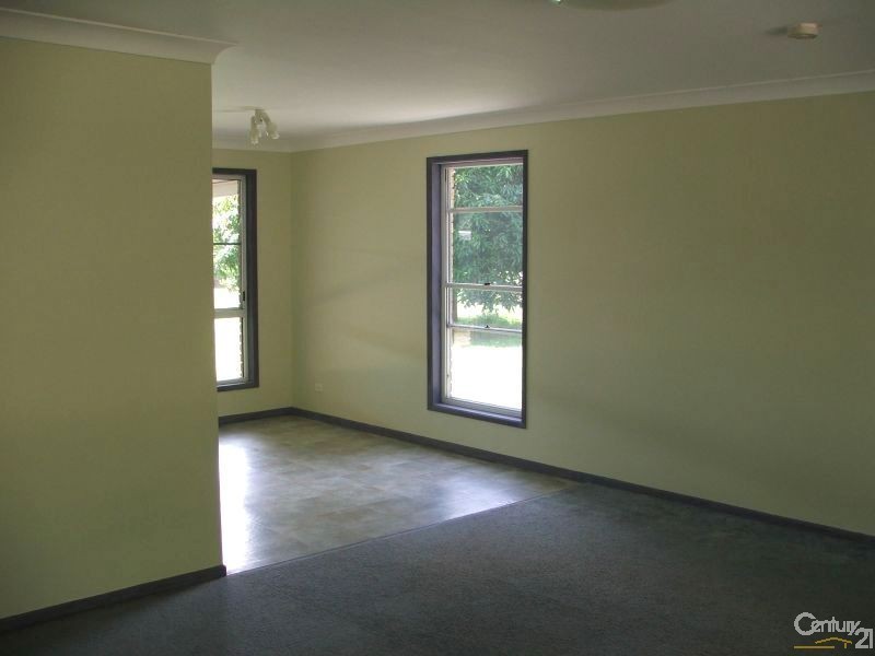 60 Dollarbird Drive, Tamborine QLD 4270