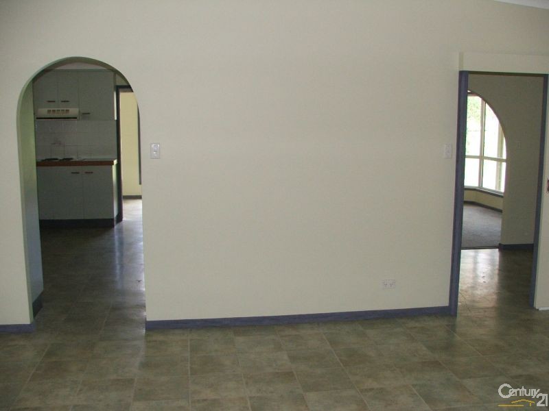 60 Dollarbird Drive, Tamborine QLD 4270