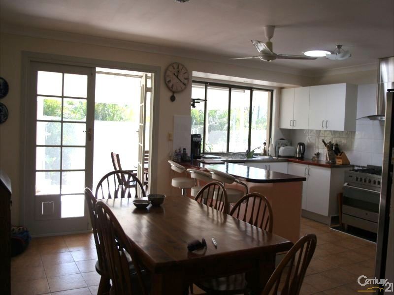 264 Boomerang Drive, Kooralbyn QLD 4285