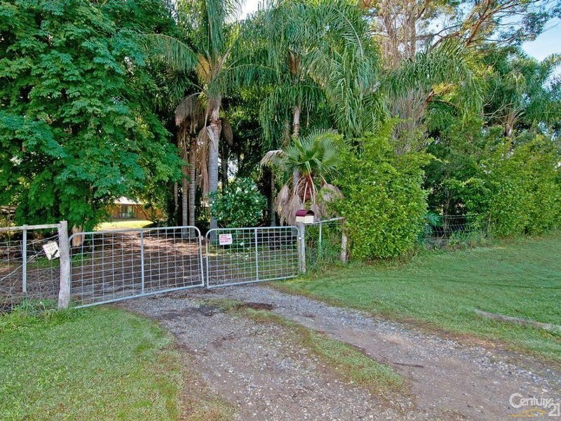 8 Nerreman Drive, Chambers Flat QLD 4133